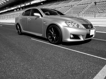 Lexus świętuje 10. rocznicę serii F